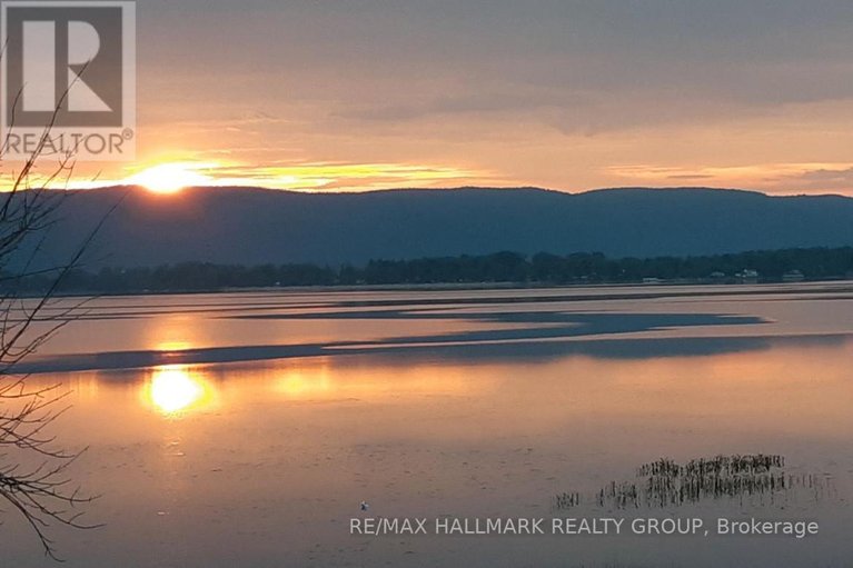 29555581/500-bayview-drive/constance-bay/ottawa/ontario/K0A3M0_36