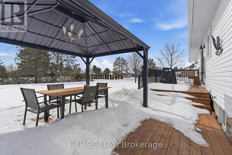 29437071/2174-lemery-street/clarencerockland-twp/clarence-rockland/ontario/K0A1E0_46