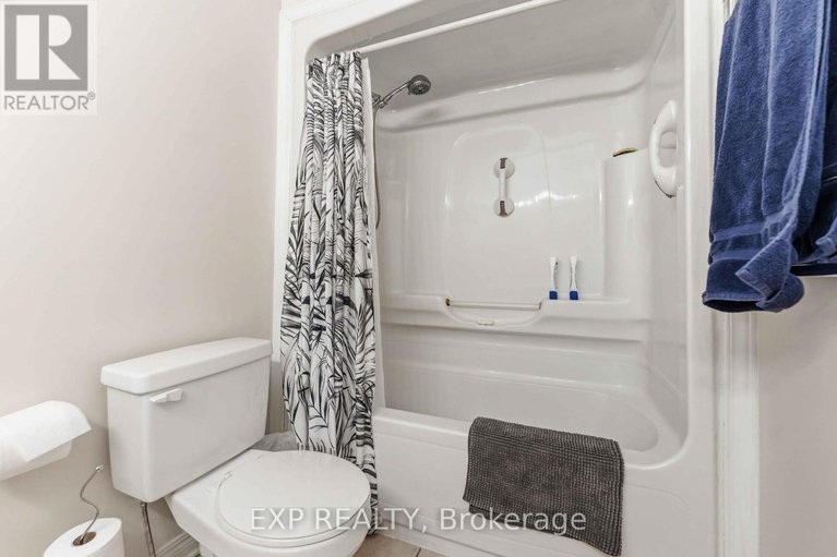 29660876/5655-mahogany-harbour-lane/manotick-south-to-roger-stevens/ottawa/ontario/K4M1K9_13