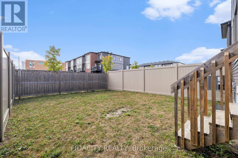 28807972/219a-shinny-avenue/emerald-meadowstrailwest/ottawa/ontario/K2V0E9_27