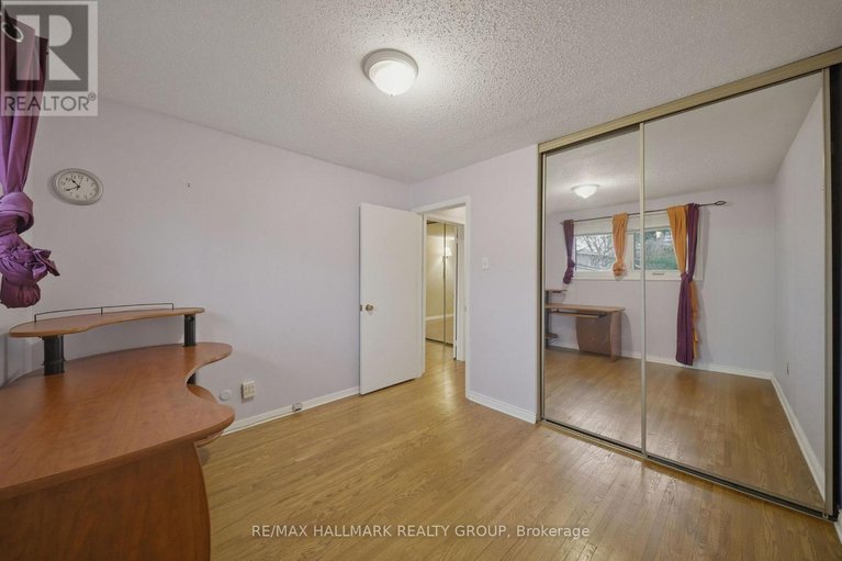 29612931/69-woodmount-crescent/borden-farmstewart-farmcarleton-heightsparkwood-hills/ottawa/ontario/K2E5P9_16