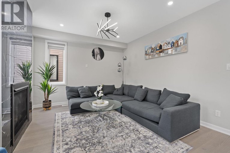 29298502/143-robin-easey-avenue/half-moon-bay/ottawa/ontario/K2J6V4_9