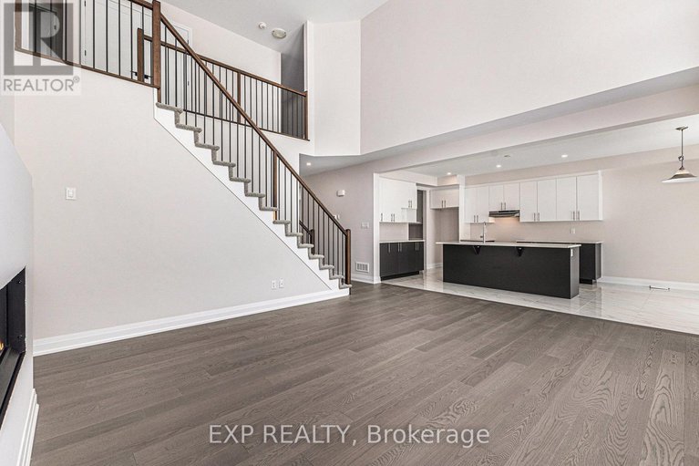 29159788/402-fleet-canuck-private/huntley-ward-south-east/ottawa/ontario/K2M0M5_9