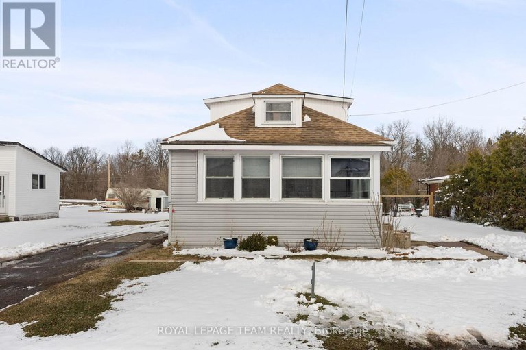 28157446/253-mclean-street/renfrew/renfrew/ontario/K7V1A9_1