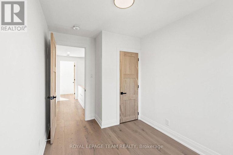 28989052/5575-south-sunset-drive/manotick-long-island-nicholls-island/ottawa/ontario/K4M1J4_36