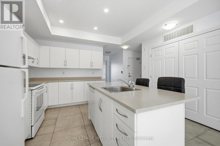 29425303/c-849-blackcomb-private/elmvale-acres/ottawa/ontario/K1G4E4_9