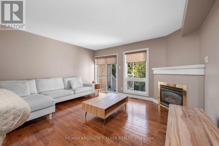 28933682/1647-locksley-lane/beaconwood/ottawa/ontario/K1J1B6_4