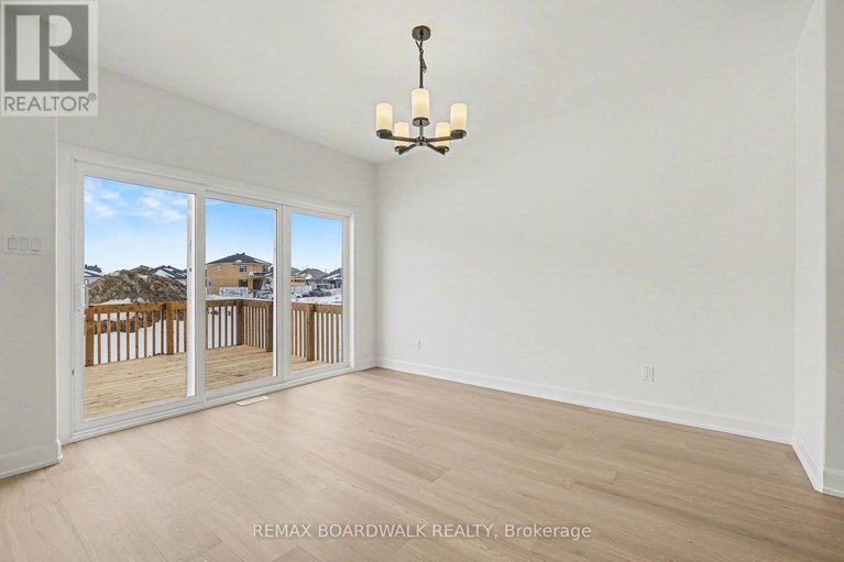 29312139/444-aurora-street/russell-twp/russell/ontario/K4R0L3_3