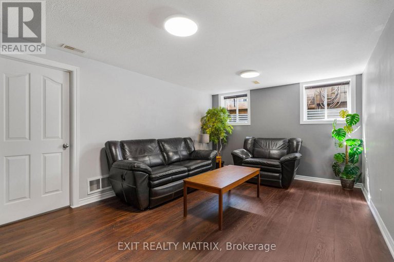 28734885/1836-arrowgrass-way/notting-hillsummerside/ottawa/ontario/K4A0H9_20