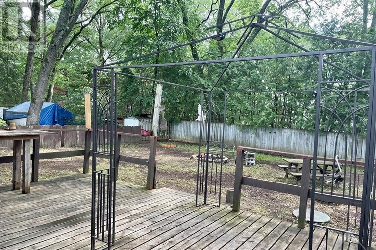 29526460/397-bayview-drive/constance-bay/ottawa/ontario/K0A3M0_12