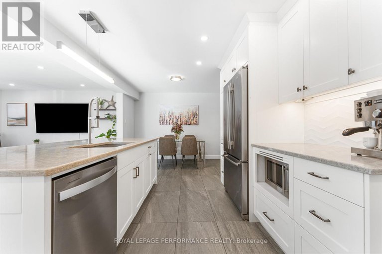 29024440/3026-southmore-drive-e/riverside-park-south/ottawa/ontario/K1V6Z4_19