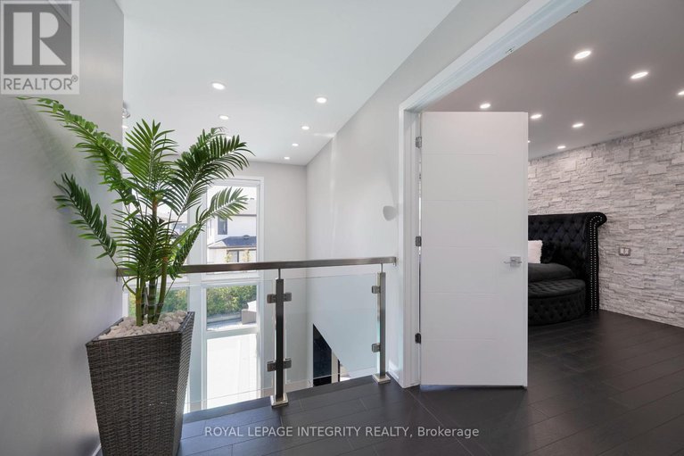 28553794/232-condado-crescent/emerald-meadowstrailwest/ottawa/ontario/K2V0P3_20