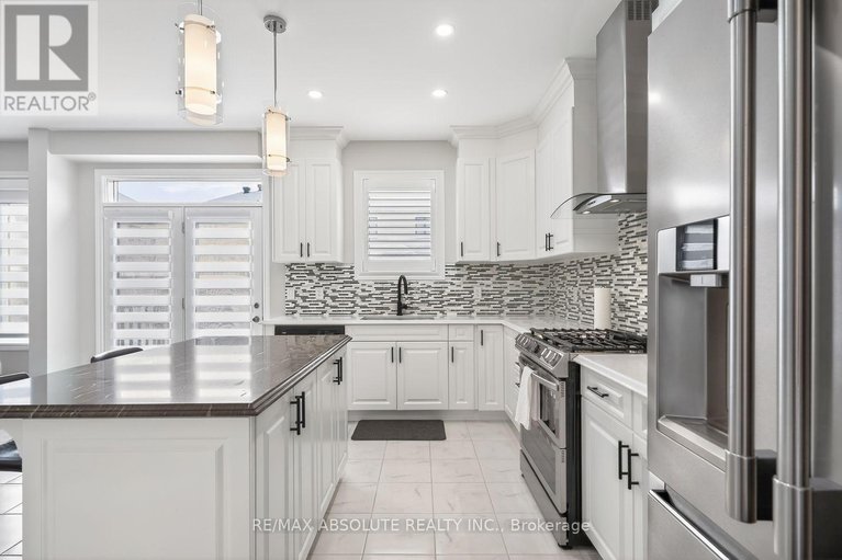 29303301/1008-manege-street/stittsville-south/ottawa/ontario/K2S0Y7_13