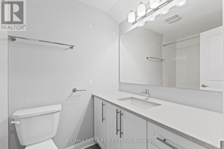 29442240/a-706-amberwing-private/avalon-west/ottawa/ontario/K4A5H5_51