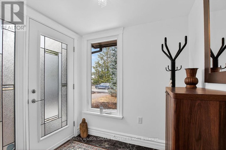 29599055/2105-bangor-street/elmvale-acresurbandale/ottawa/ontario/K1G2X6_10