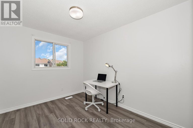 28779716/348-monica-crescent/bilberry-creekqueenswood-heights/ottawa/ontario/K1E3N5_21