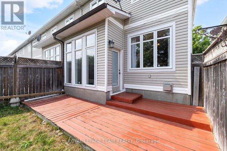 28616920/207-portrush-avenue/longfields/ottawa/ontario/K2J5J6_41