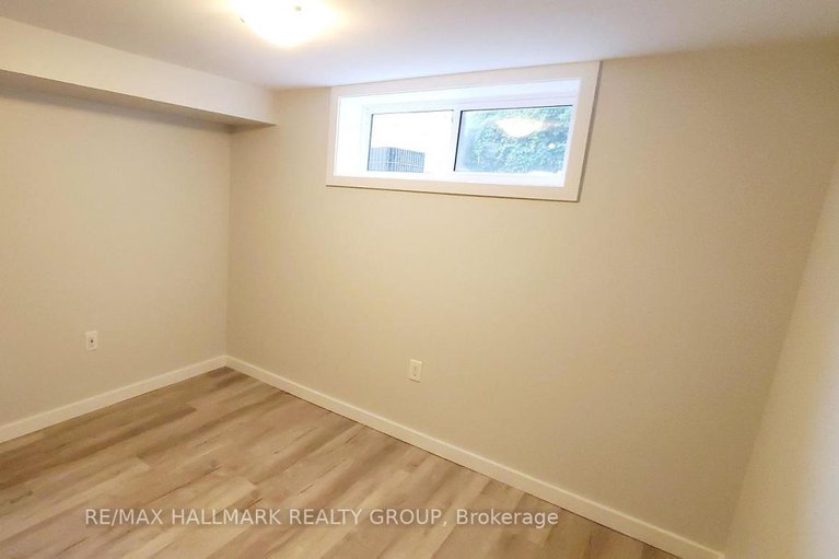 29345324/1329-bloomsbury-crescent/parkway-park/ottawa/ontario/K2C2Y8_25