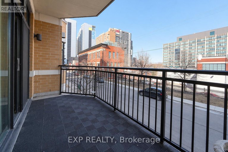 29579526/209-260-besserer-street/sandy-hill/ottawa/ontario/K1N1J3_33