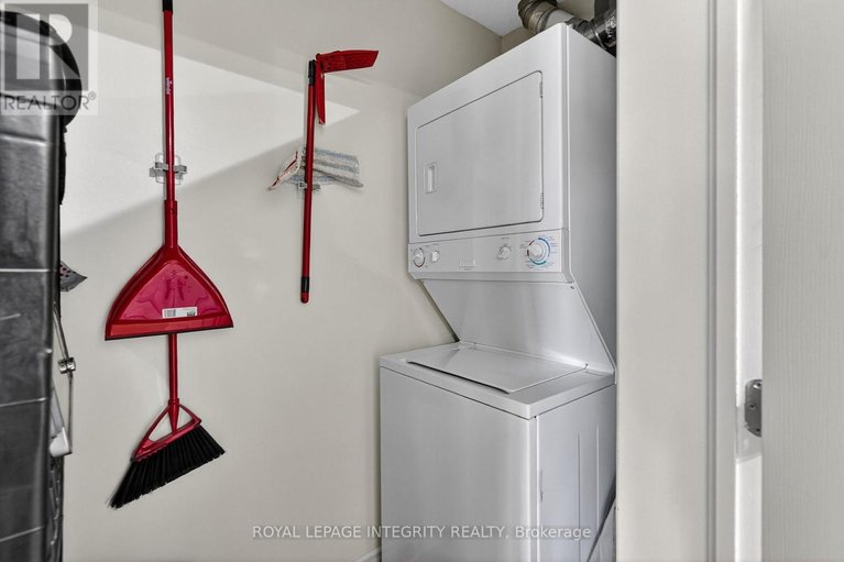 29575085/e-156-waterbridge-drive/barrhaven-east/ottawa/ontario/K2G7C6_21