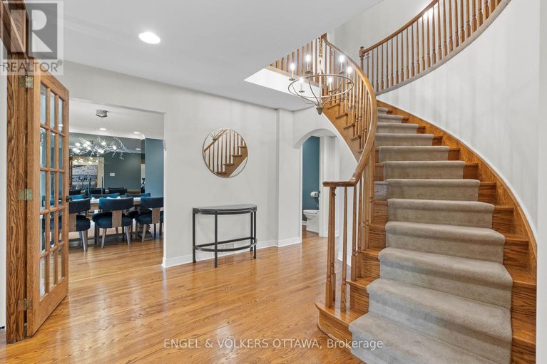 28648909/20-garand-place/urbandale-acres/ottawa/ontario/K1H8M1_19