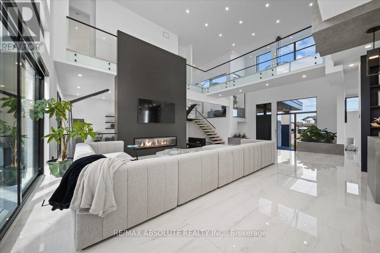 28104159/553-shoreway-drive/greely/ottawa/ontario/K4P0G3_18