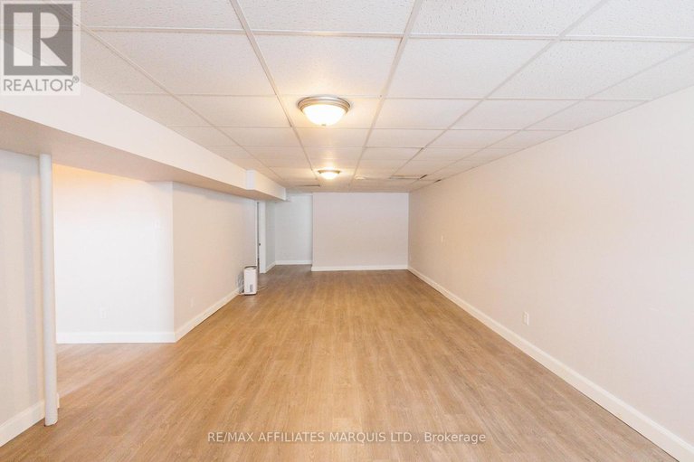 29400104/137-park-avenue/alexandria/north-glengarry/ontario/K0C1A0_25