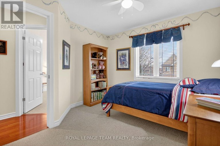 29591881/210-hunterbrook-street-n/morgans-grantsouth-march/ottawa/ontario/K2K0E6_33