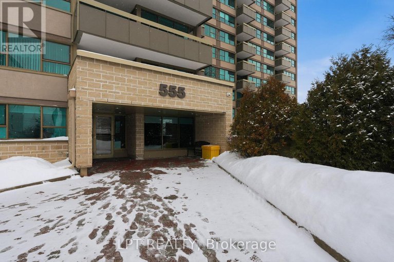 29350821/1112-555-brittany-drive/viscount-alexander-park/ottawa/ontario/K1K4C5_3