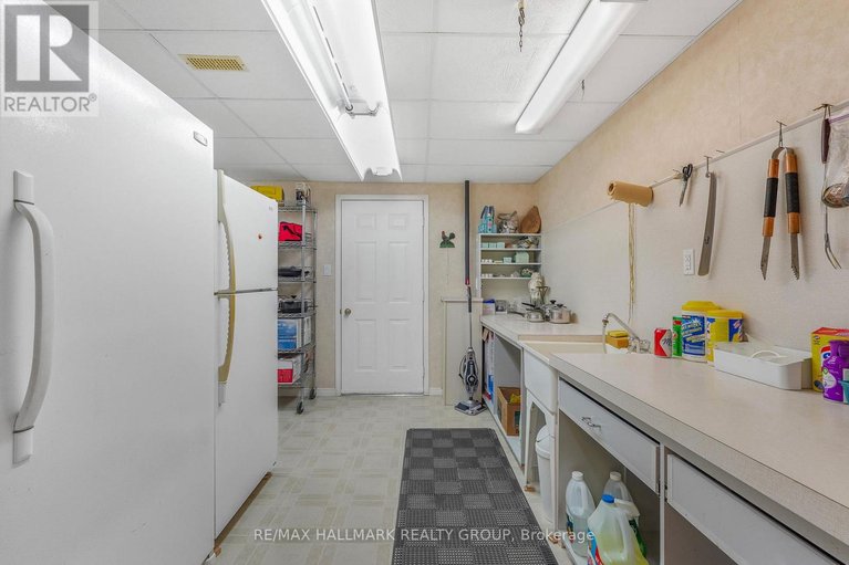 29590133/1103-des-pins-avenue/town-of-rockland/clarence-rockland/ontario/K4K1R1_35