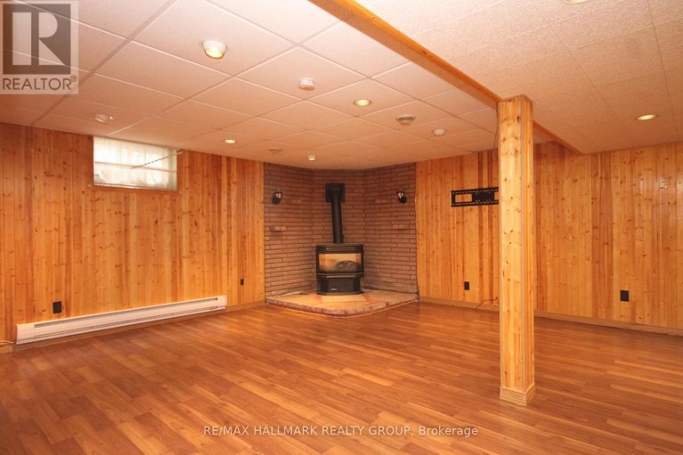 29683449/461-lawson-avenue/overbrookcastle-heights/ottawa/ontario/K1K1R4_10