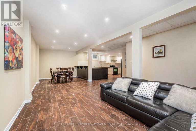 28981674/221-madhu-crescent/mooneys-bay/ottawa/ontario/K2C4J2_32