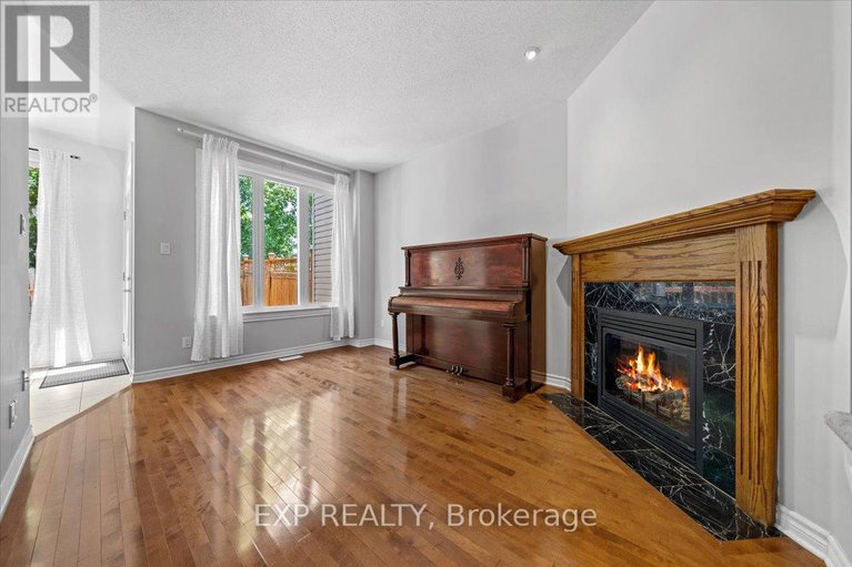 28513335/264-bradwell-way/blossom-parkkemp-parkfindlay-creek/ottawa/ontario/K1T4J2_10