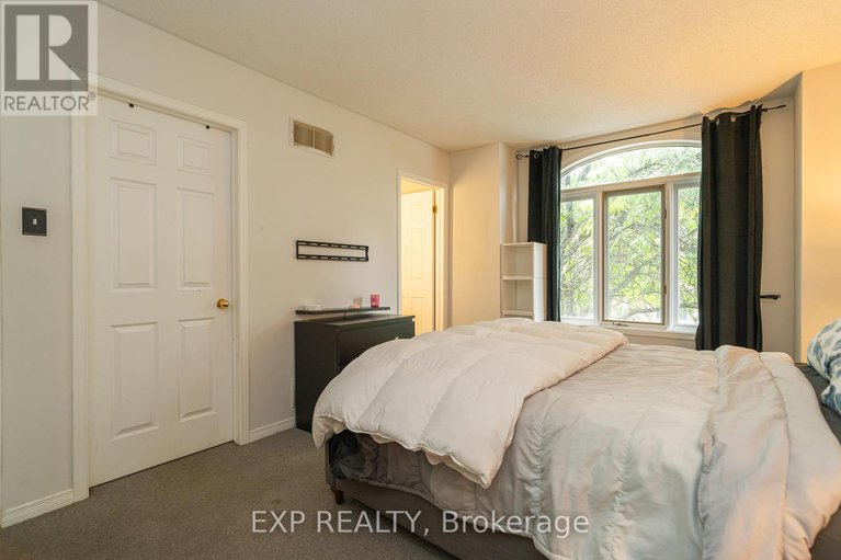 28912734/86-furlong-crescent/bridlewood/ottawa/ontario/K2M2H9_16