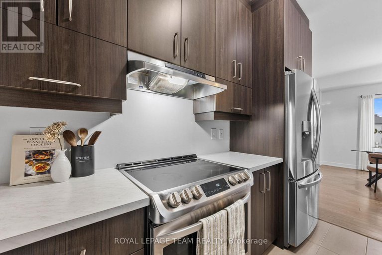 29172923/6-251-capri-avenue/embrun/russell/ontario/K0A1W0_12