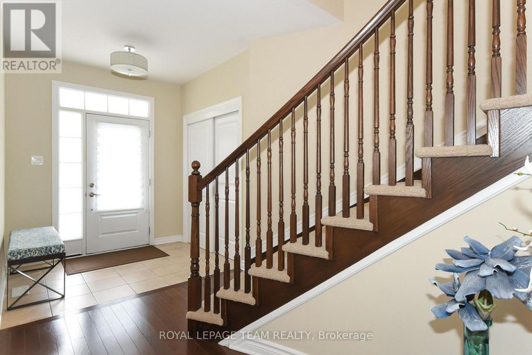 28510374/3519-woodroffe-avenue/strandherd/ottawa/ontario/K2G7A7_3
