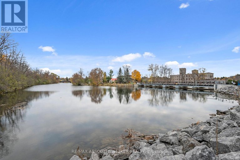 29043772/40-thomas-street/almonte/mississippi-mills/ontario/K0A1A0_35