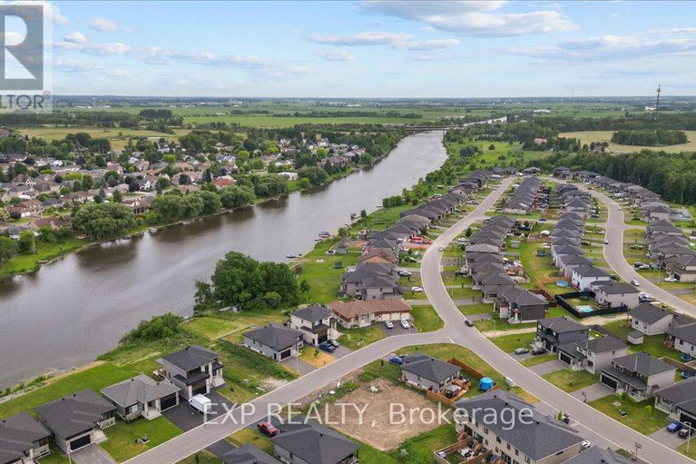 28532589/532-barrage-street/casselman/casselman/ontario/K0A1M0_25