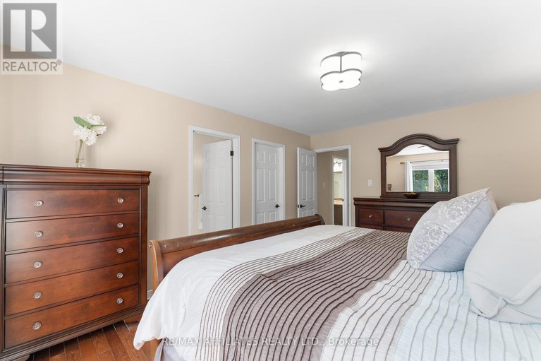 28985818/14-panandrick-view-drive/rural-kanata-central/ottawa/ontario/K2W1A5_19
