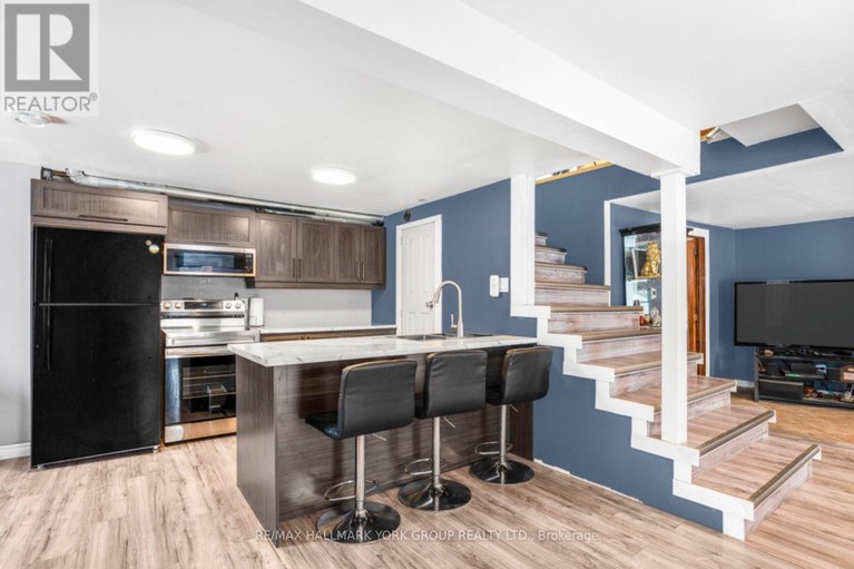 29631999/754-county-road-18/east-hawkesbury-twp/hawkesbury/ontario/K0B1M0_2