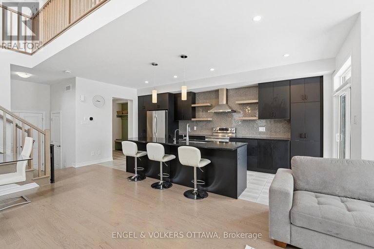 29583763/306-oakmont-drive/north-grenville-twp-kemptville-south/north-grenville/ontario/K0G1J0_7