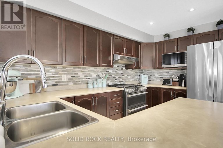 28823051/600-gazebo-street/riverside-southgloucester-glen/ottawa/ontario/K4M0B5_13