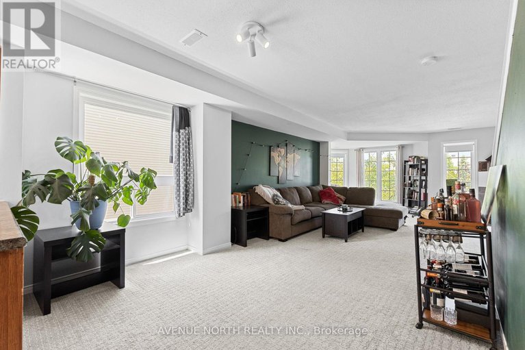 28564933/76-130-berrigan-drive/longfields/ottawa/ontario/K2J0J3_10