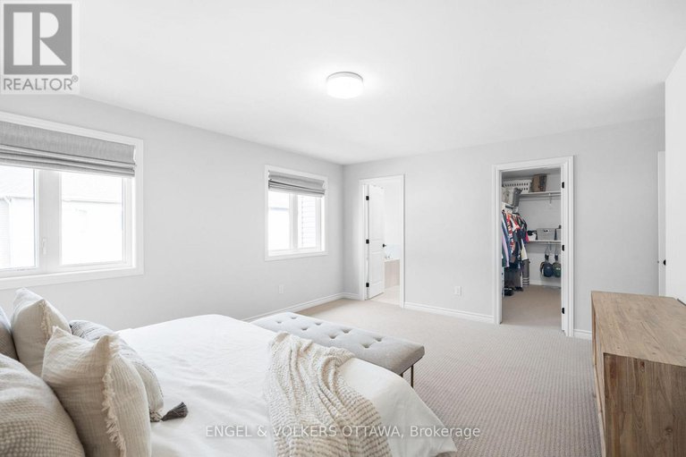28403100/329-finial-way/half-moon-bay/ottawa/ontario/K2J6V9_36