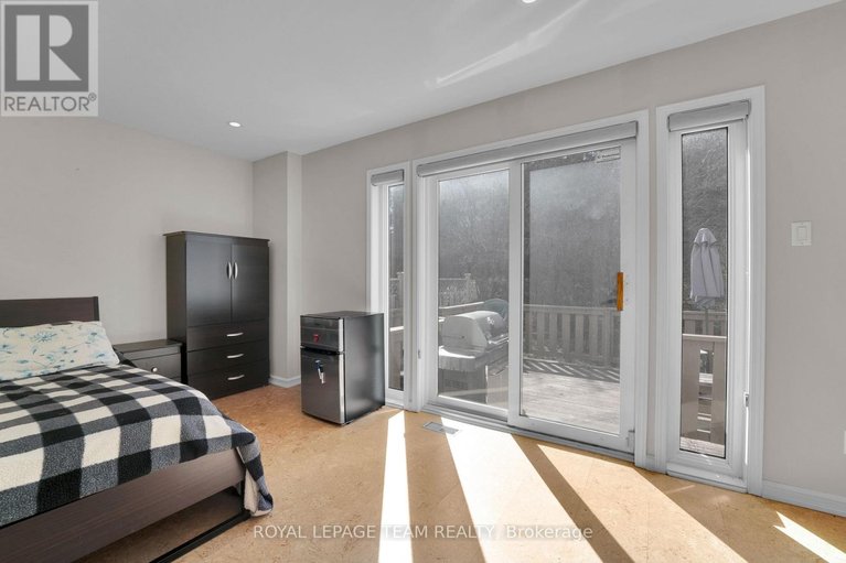 29665659/211-westvalley-private/brookfield-gardens/ottawa/ontario/K1V2B3_5