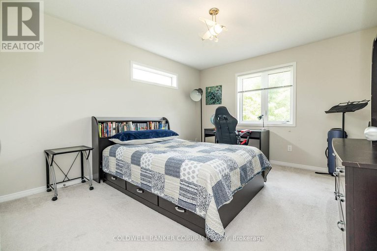 28741167/549-osmond-daley-drive/huntley-ward-south-east/ottawa/ontario/K0A1L0_32