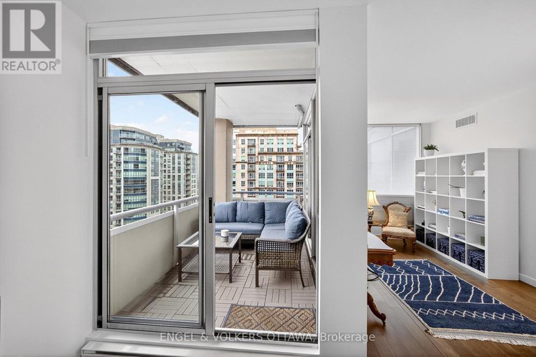 29267710/2404-160-george-street/lower-townbyward-market/ottawa/ontario/K1N9M2_41