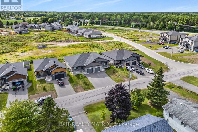 28647082/9-sarah-street/casselman/casselman/ontario/K0A1M0_34