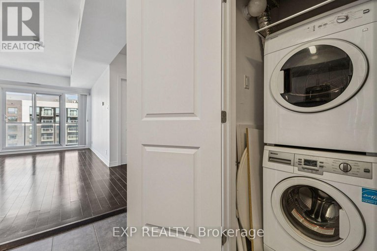 28865174/2604-242-rideau-street/sandy-hill/ottawa/ontario/K1N0B7_16