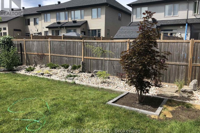 29583992/76-palfrey-way/emerald-meadowstrailwest/ottawa/ontario/K2V0B3_30